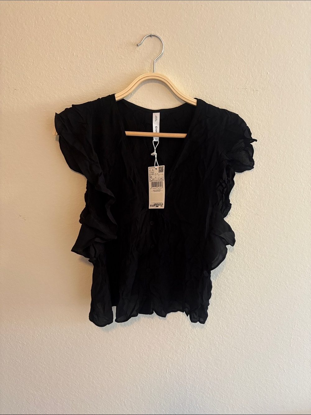 MNG Ruffled Blouse - Picture 2 of 4